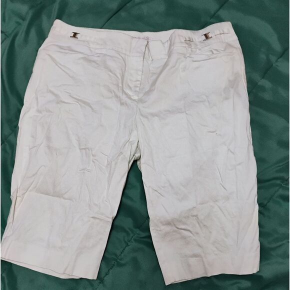 New York & Co. Bermuda Shorts - Size: 12  (0879) - Picture 1 of 5